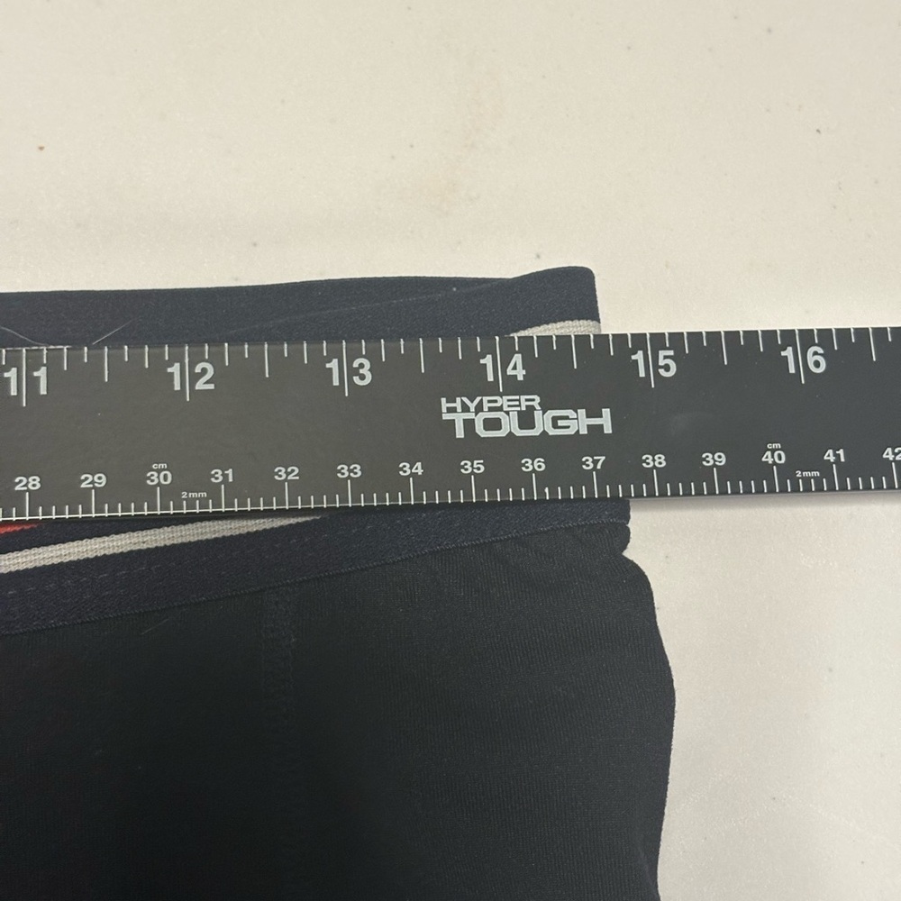 Eden Women’s Black Leggings - Picture 4 of 8